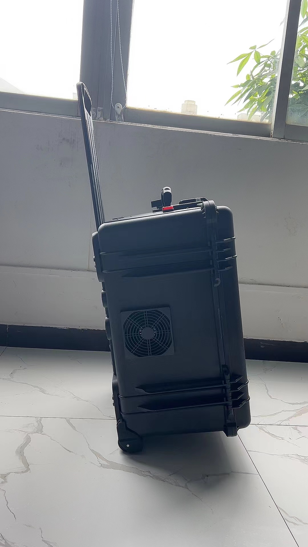 随县手拉箱型移动通信干扰器